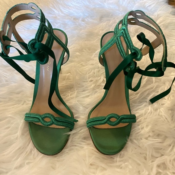 Brand new GIANVITO ROSSI emerald satin sandals  gorgeous ankle ribbon ties 38 - Picture 9 of 9